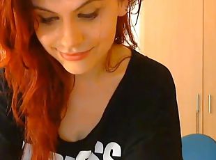 Nice and pretty Webcam Redhead Girl
