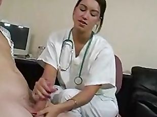 Порно Видео Медсестра Помогла Сдать Сперму