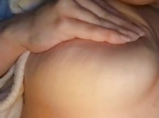 tettone, vulve-pelose, masturbarsi, fichette, amatoriali, pov, solitari, brunette