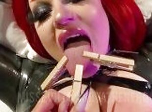 Goth domme fucking her latex doll