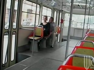 levrette, poilue, public, chatte-pussy, amateur, anal, fellation, ejaculation-sur-le-corps, hardcore, bus