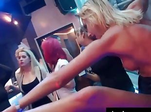 maszturbálás, buli, leszbikus, pornósztár, gruppenszex, bárban