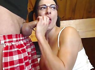 Beefy Tits Am Wife Nerd in Glasses - Big tits brunette mom in amate...