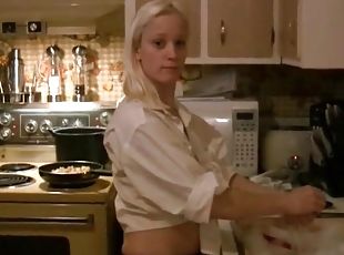 Blonde GF cooking breakfast and flashing tits