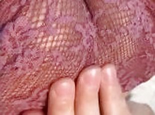 clitoris, masturbare-masturbation, pasarica, nevasta, amatori, cu-degetelul, chilotei, solo, atata