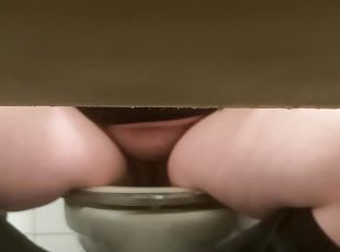 pisser, chatte-pussy, cam, espion, voyeur, sœur