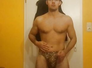 pelancapan, kurus, amateur, peju, orang-german, italian, solo, thong, seluar-dalam-underwear