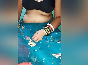 Hot Sexi Bhabhi Ki Nude Video - Chi Chi