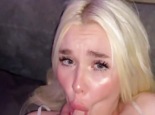 Young Step-sister Avenges Boyfriend For Cheating Putting Under The Cock Juicy Ass