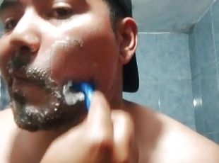 Accompany this feat bear to shave