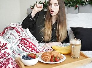 Christmas Breakfast For A Whore Stepsister - Anny Walker