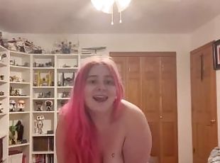 Short 25 year old MILF rides dick and takes massive creample while squirting