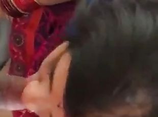 Desi bhabi sucking