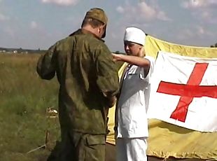 infirmière, en-plein-air, russe, amateur, hardcore, couple, première-fois, uniformes, réalité