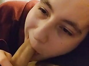 Teenage Deepthroating Cum Load - Blowing Cock