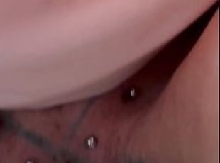 extremo, coño-pussy, amateur, madurita-caliente, pareja, con-piercings, cabalgando, consolador, fetichista, a-solas