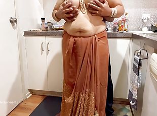 Indian Couple Romance In The Kitchen - Saree Sex - Saree Lifted Up,...