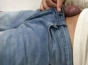 I suffered an erection inside my jeans my cock grew so much that it reached the navel ????