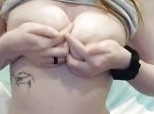 tetas-grandes, pezones, amateur, natural, tetas, fetichista, blanca, sujetador, friki