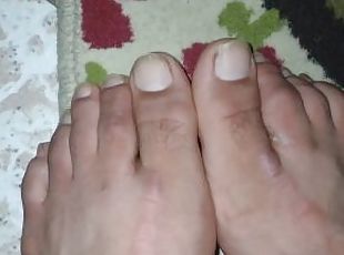 toe nails