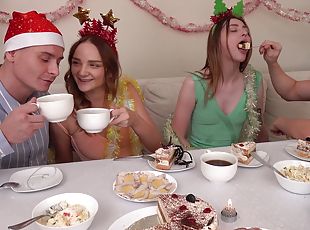 Sweet babes swap partners on Christmas eve in loud foursome