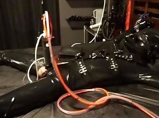 amateur, gay, bdsm, machines, fétiche, bondage, lait, les-yeux-bandés, caoutchouc