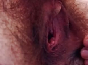 Just 5 minutes of a huge hairy pussy close-up