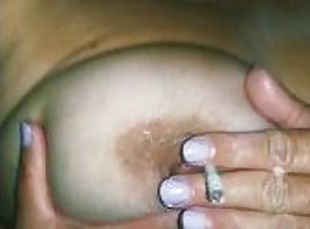 gros-nichons, masturbation, vieux, amateur, mature, milf, maman, belle-femme-ronde, joufflue, mère