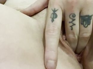 masturbation, fitta-pussy, amatör, kåt, brittisk, ensam, tatuering
