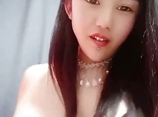 Chinas live broadcast of a couples bedroom show with white, tender ...