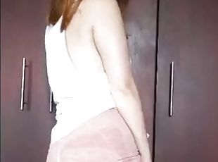 Amateur Ass Spreading Try on Sexy Sport Shorts Without Underwear