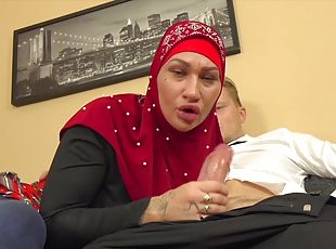 A woman in a hijab stole the savings and has to pay with her pussy