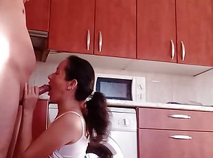 Horny Stepmom Enjoys Washing Naked, Ups Stepson Squirts As Soon As ...