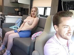 Kylie Shay, Kyle Mason - Tiny Hitchhiker