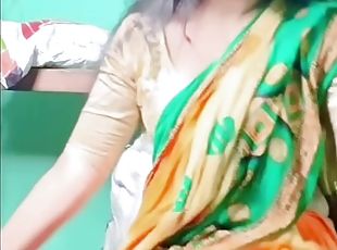 Indian Hot Milf Aunty Vs Hot Teen 18+!! Indian Sex With Hindi Audio...