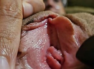 Close up pussy orgasm