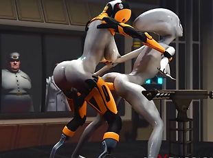 Futa sex robot plays with alien in sci-fi lab