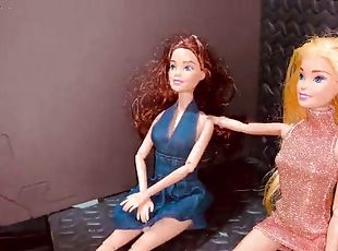 Small Penis Cumming on Clothed Barbie Dolls and Her Friends - CFNM ...