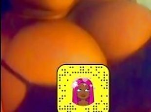 Cute nerdy big titty bbw bounces boobs on snap