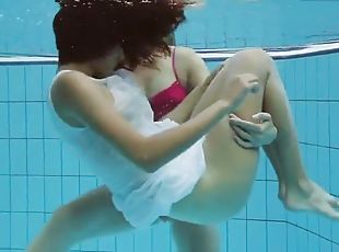 public, rusoaica, lesbiana, adolescenta, plaja, piscina, bikini