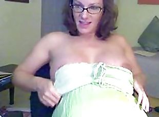 gravid, webcam, brunette