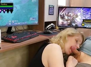 Girl Sucked My Dick While Playing World of Warcraft I Cummed On Her...