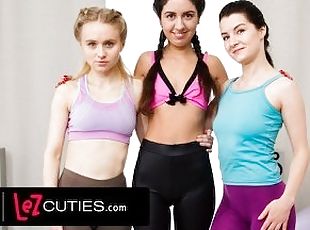 LEZ CUTIES - Fun-Size Girls Put Their Tongues To Work For Camel Toe...