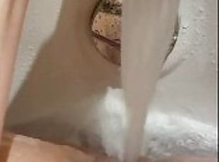 imbaiere, clitoris, masturbare-masturbation, orgasm, pasarica, amatori, bunaciuni, adolescenta, pov, excitat