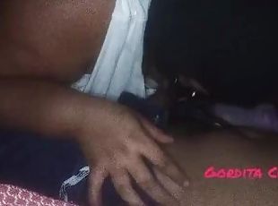 fat ass gives me an oral until I cum in her mouth