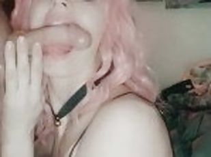 Sucking daddys cock with my cute pink hair????
