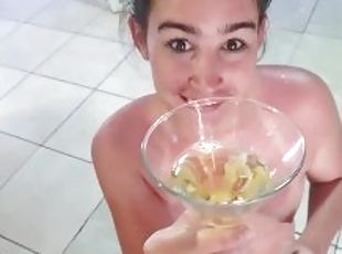 mijando, amador, chupanços, tiro-ao-alvo, adolescente, punheta, engolindo, pov, ejaculação, esperma