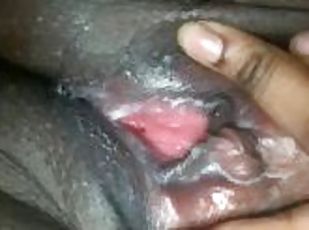 dyakol-masturbation, labasan, pekpek-puke-pussy, baguhan, laruan, negro-negra, laruang-titi, solo, basa