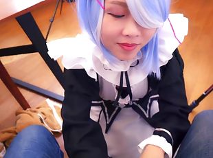 SpicyxRice Chinese Maid gives a Blowjobs for the Master's Son to he...