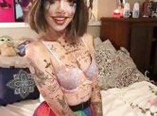 CLOWN GIRL ASHER QUINN INVITES YOU TO PLAY - 2 Hot 4 TikTok - Onlyf...